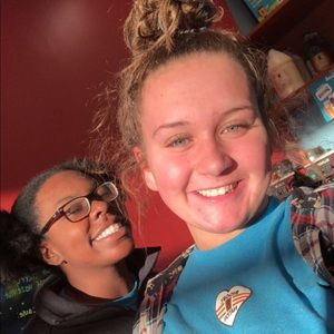 Meet your Posher, Madison